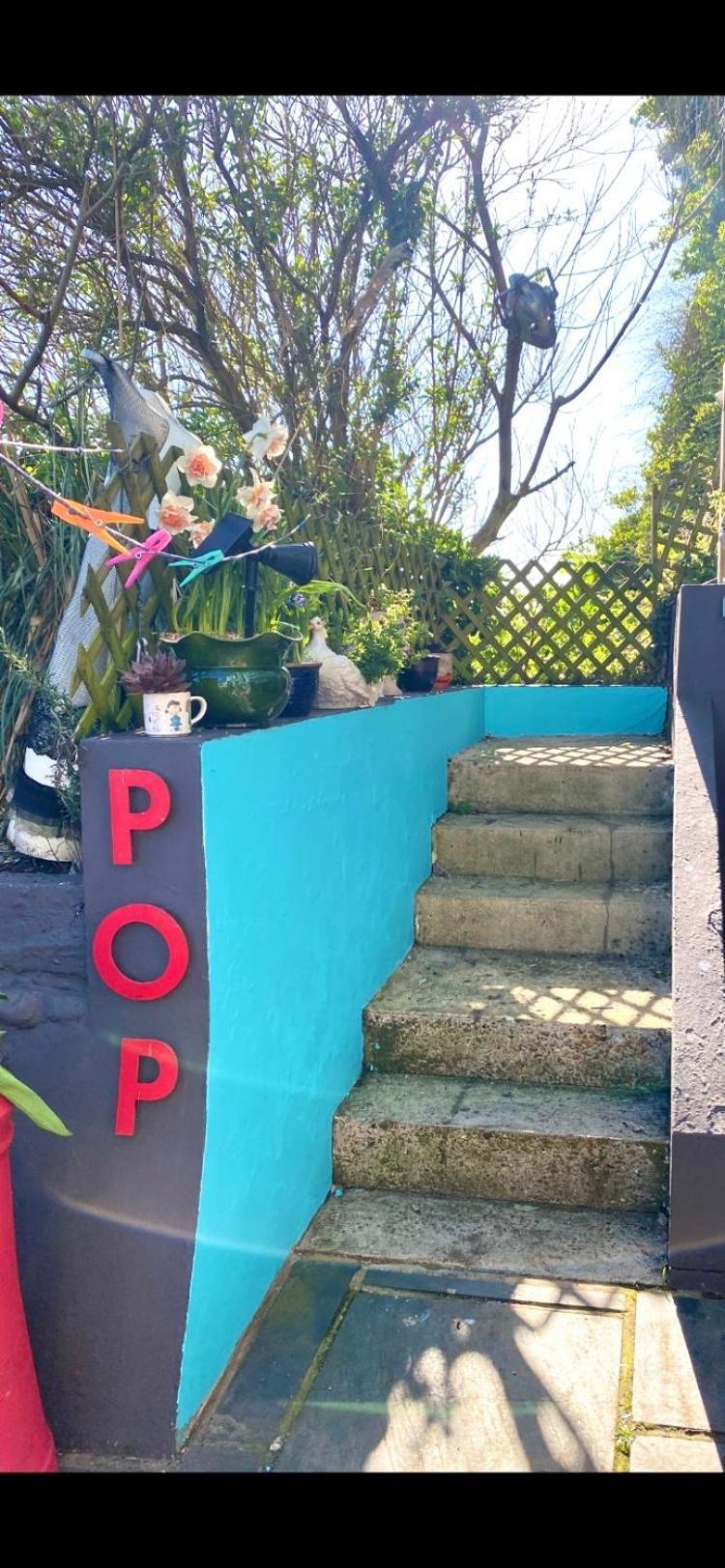 Pop Art Pad Heart Of Old Town With Parking! Apartman Hastings Kültér fotó